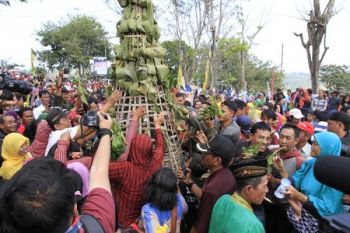 Semarang Andalkan Tradisi Sesaji Rewanda Tarik Wisatawan 