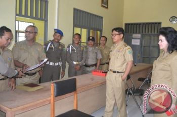 Bupati Barsel Sidak Hari Pertama Masuk Kerja 