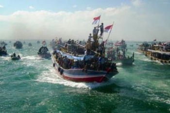 Diminati Wisatawan, "Lomban Kupatan" di Jepara