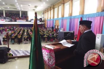 Ketua STAI-SNI Solok Lantik 137 Wisudawan 