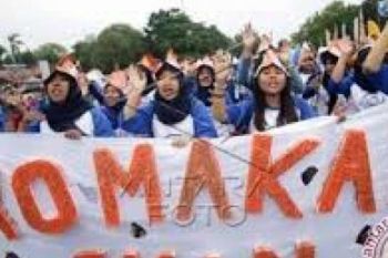 Riau Gencarkan Dua Ribu Anak Makan Ikan
