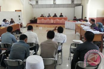 Musyawarah Penyelesaian Sengketa Pilkada Kotawaringin Timur Ditunda