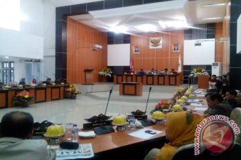 Paripurna Pengumuman Gubernur/wagub Terpilih Dipastikan Kamis