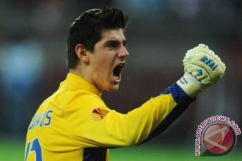 Kiper Chelsea Dikartumerah di Pertandingan Perdana Saat Imbang Lawan Swansea