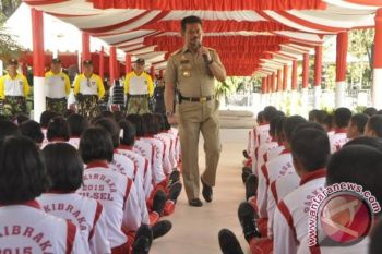 Gubernur motivasi anggota Paskibraka Sulsel 