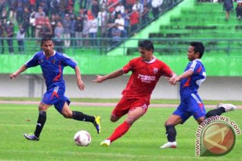 Dikandang, Persis Dipermalukan PPSM 2-3