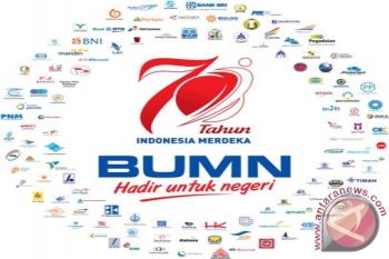 Bumn untuk negeri - dirut bank mandiri pimpin upacara hut ke-70