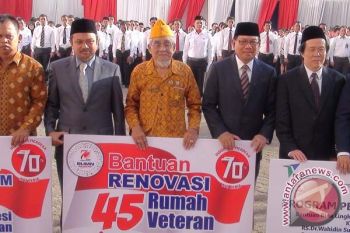Dirut BRI pimpin upacara HUT ke-70 RI