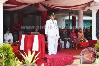 Upacara Kemerdekaan RI Diikuti Ratusan Peserta 