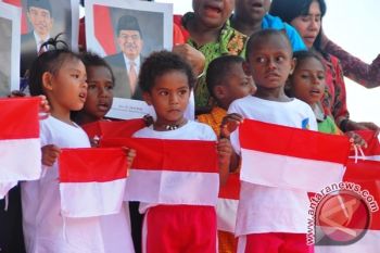 Ribuan pelajar Papua jalan santai peringati HAN 2015