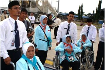 31 Calhaj Jatim Kloter Pertama Tertunda