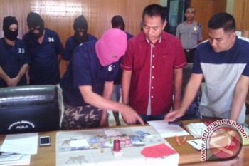 Polres Kotawaringin Timur Tangkap Enam Pelaku Judi