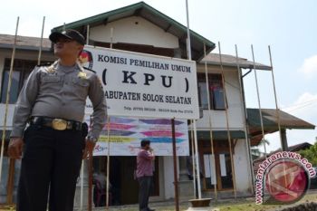 KPU Limapuluh Kota Tetapkan Empat Pasangan Calon