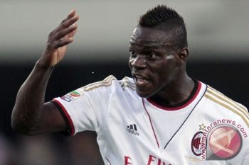 Balotelli Merapat ke Milan sebagai Pemain Pinjaman
