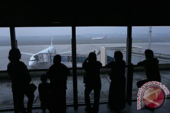Bandara diselimuti kabut