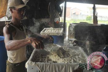 Perajin tahu di Palembang akan hentikan produksi