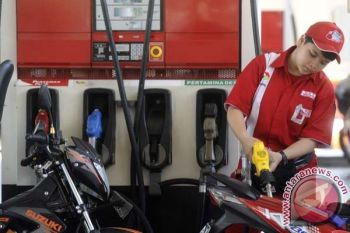 Harga Minyak Dunia Melonjak lLbih dari 10 Persen