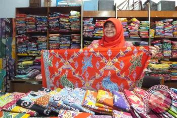 Penjualan Batik Khas Jember Meningkat Selama  "JFC"