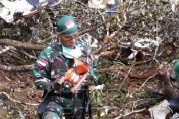 Empat Korban Trigana Dibawa Jalan Kaki ke Oksibil