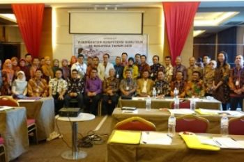 Guru SILN Se-Malaysia Ikuti Lokakarya Peningkatan Kompetensi