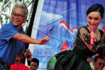 Teuku Zacky Makin Mantap Di Bisnis EO