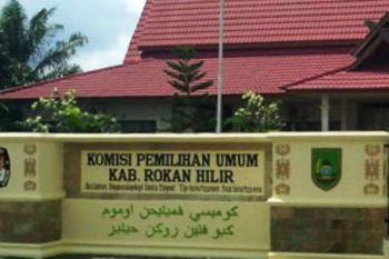 Calon Berstatus PNS, TNI, Polri, dan DPRD Mundur, Incumbent Cuti