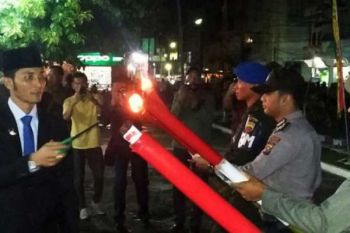 Wabup Rohil Lepas Peserta Pawai Obor