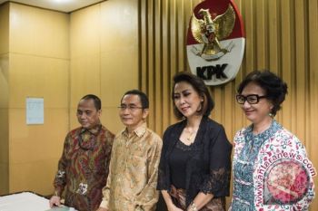 Pansel KPK Serahkan Delapan Nama Capim ke Presiden