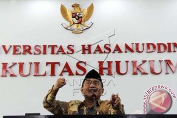 Jimly sosialisasi kode etik pilkada di Unhas 