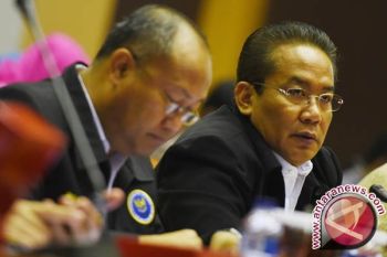 Budi Waseso Tukar Posisi Dengan Anang Iskandar 