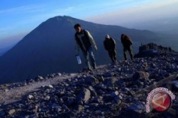 Status Normal, Pendakian ke Gunung Slamet Dibuka