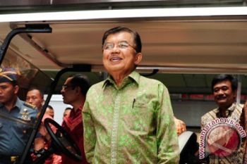 Wapres Harap dengan Buku Generasi Muda Memahami Langkah Perekonomian dan Politik 