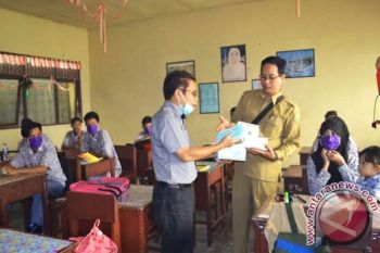 PWI Kalteng Bagikan Masker Gratis