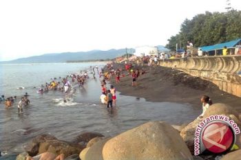 Pemkot Tata Pesisir Pantai Jadi Pusat Kuliner 