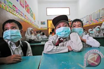 Mendikbud : Kesehatan Siswa Lebih Penting Saat Kabut Asap Melanda