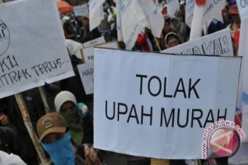 Buruh di Kudus Tolak Hasil Survei KHL