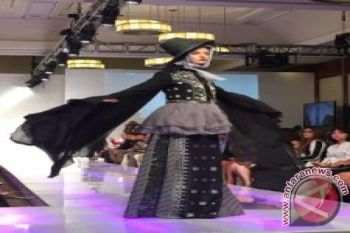 Songket Silungkang Pukau New York Fashion Week