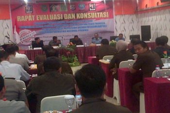 Kemenkum Sultra Gelar Rapat Evaluasi Dan Konsultasi