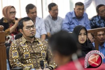 Bupati Empat Lawang dituntut 6 tahun penjara          