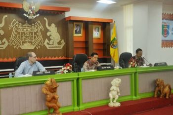 AS Jajaki Investasi Bidang Transportasi di Lampung 