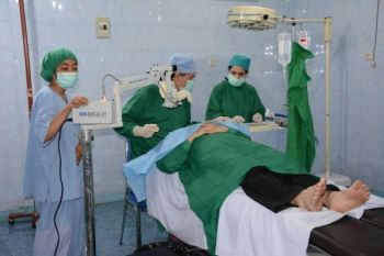 Membangun komitmen bersama tangani katarak warga Papua