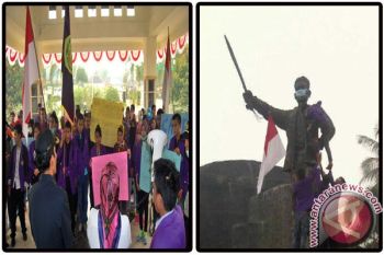 Mahasiswa STIE Muara Teweh Demo Kabut Asap 