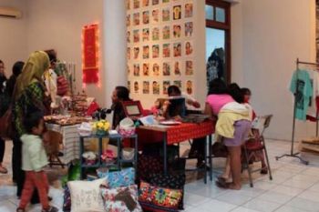 Pasar Yakopan untuk Perajin Tampilkan Karya Seni