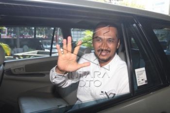 Sejumlah Jaksa "Selfie" Dengan Latar Abraham Samad