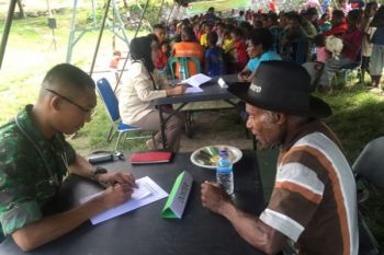 Yonif 751/R gelar pengobatan massal 