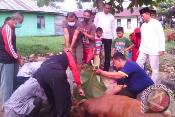 Anggota Polres Kotawaringin Timur Ramai-ramai Berkurban