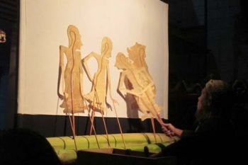 Pentas "Wayang Udanmas" di Pertemuan Nasional Katekis