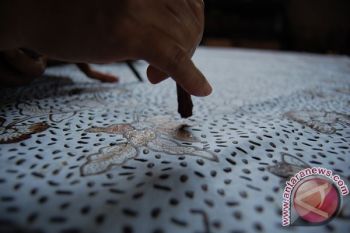 KBRI Madagaskar Laksanakan Diplomasi Batik