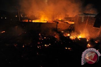 Tiga Orang Tewas Dalam Kebakaran di Depok