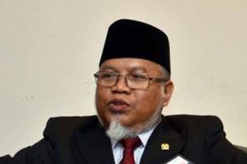 Anggota DPR Sebut Pasal Kretek Inkonstitusional